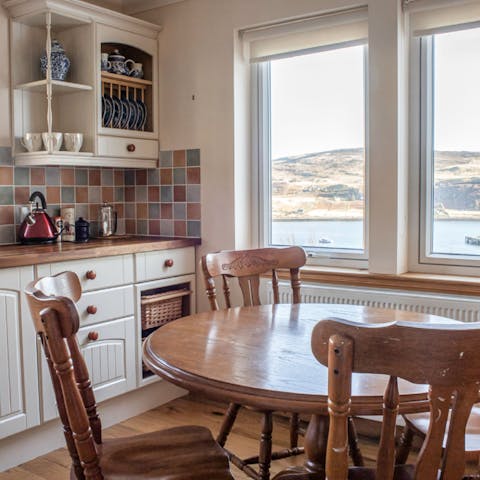Share family meals around the kitchen table, all while overlooking the water