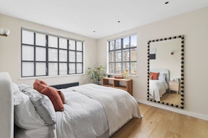 De Beauvoir Mews image 13