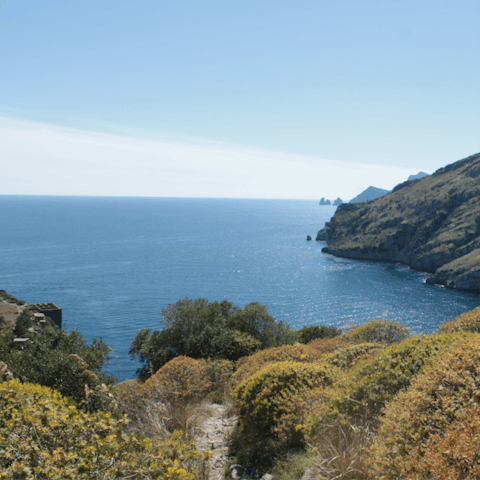 Discover the delights of the Massa Lubrense coastline