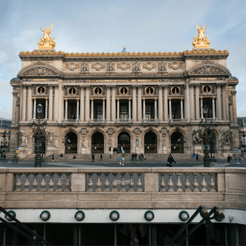 Take the twenty-minute stroll to Place de l’Opéra