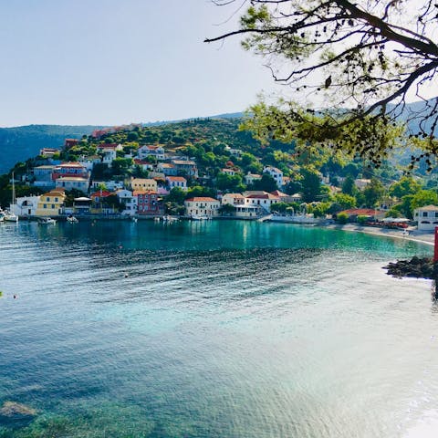 Drive to the vibrant town of Argostoli in ten minutes