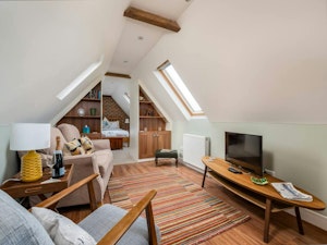 Charming Chilterns image 6
