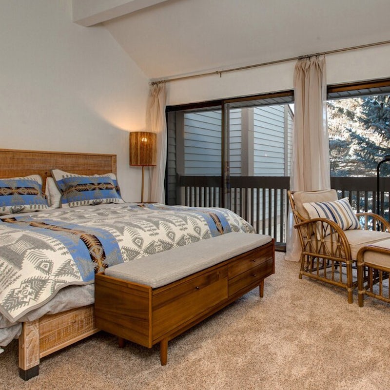Wake up to views of the lake and mountains