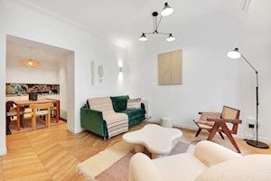 Saint Germain des Prés Hideaway image 1