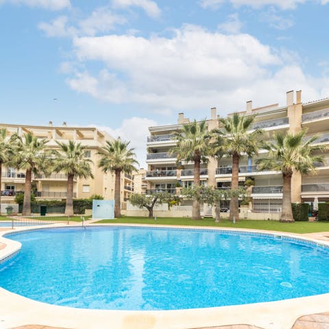 Start your day with a few lengths in the residents' swimming pool