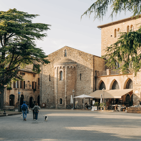 Stroll over to Bevagna in a quarter of an hour and explore the medieval architecture