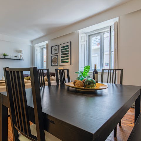 Sit down to a breakfast of coffee and pasteis de nata in your bright dining area