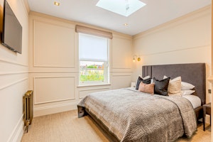 Parkside Cosy image 4
