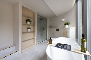 The Stargazer's Hideaway image 2