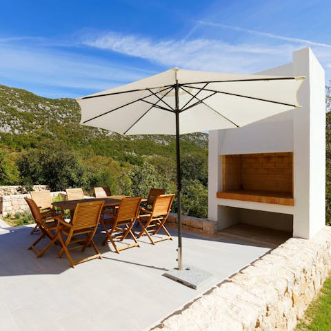 Tuck into freshly grilled seafood alfresco on the terrace