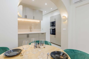 Montmarte Residence image 7