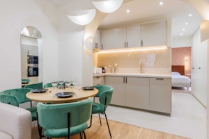 Montmarte Residence image 3