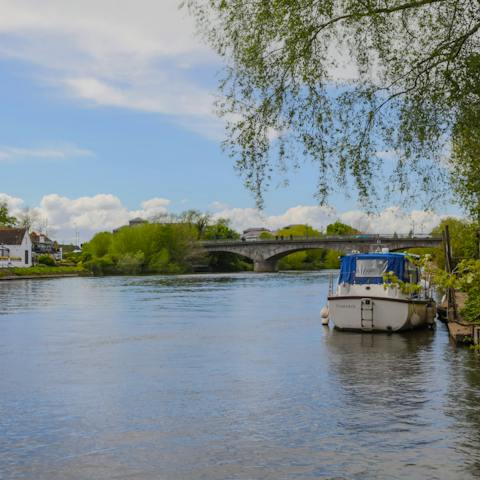 Enjoy sun-kissed evening strolls down by the River Thames