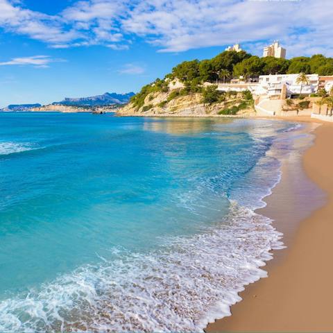 Reach the sandy beach of Portet, just a few footsteps from your front door