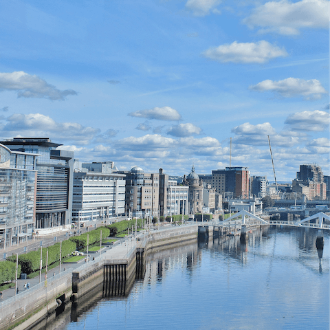 Stay right in the heart of Glasgow city centre and explore the area on foot