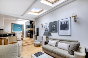 Skylights over Marais image 1