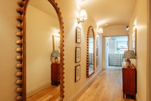 Notting Hill Elegance image 8