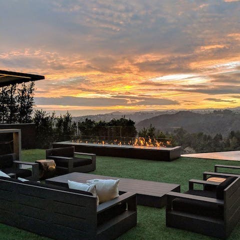 Light up the firepit and watch the sun set over Los Angeles