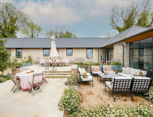 Sussex Farmhouse image 1