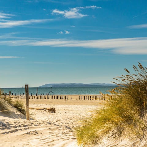 Stay by the seaside with a number of nearby beaches to choose from