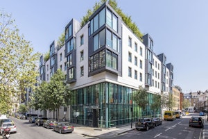 When in Fitzrovia image 11