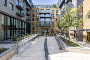 When in Fitzrovia image 10