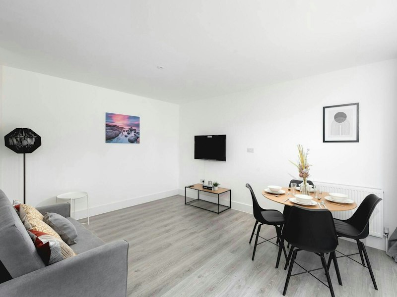 Enfield Modern additional image