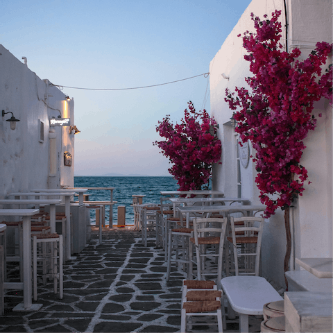 Explore the seaside town of Paros – Aliki is just a twenty-minute walk
