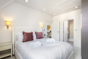 Battersea Retreat image 8