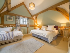 The Chestnut Barn image 2