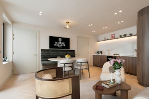 Rivoli Chic image 3
