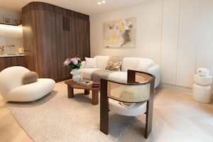 Rivoli Chic image 2