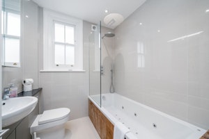 Skylights & Style image 3