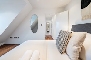 The Central Penthouse image 13