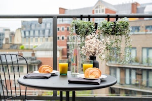 The Central Penthouse image 5