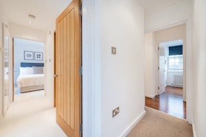 The Central Penthouse image 3