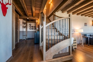 Courchevel Cabin image 15