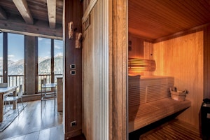 Courchevel Cabin image 12