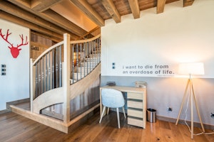 Courchevel Cabin image 11