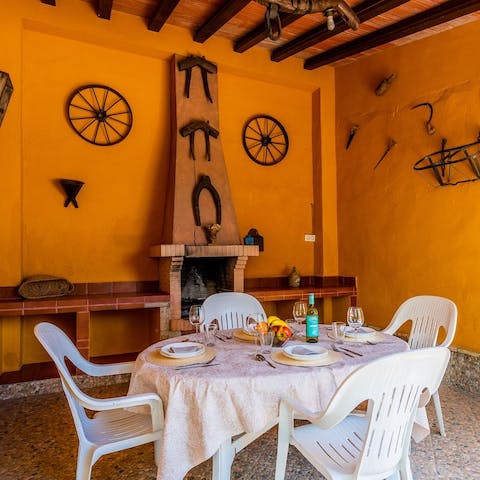 Get the brick grill going and enjoy lunch in the shaded dining area