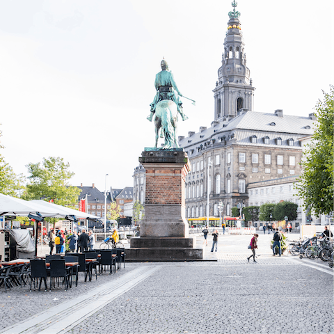 Explore Copenhagen by foot or by bike – Strøget is a sixteen-minute walk away