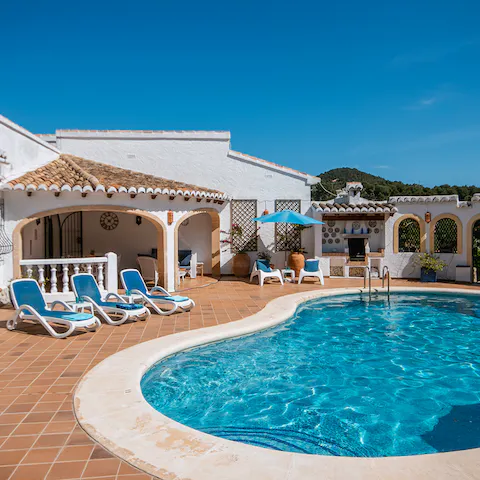 Cool off from the Spanish sun with a refreshing dip in the outdoor pool