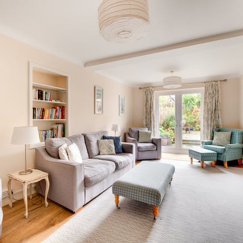 Chill out in the soothing setting of the living area after a day of exploring Devon's coastline