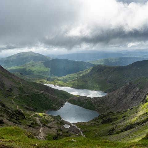 Hike the Miner's Track in Snowdonia National Park