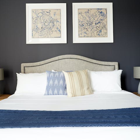 Wake up in the comfortable bed feeling rested and ready for another day of exploring