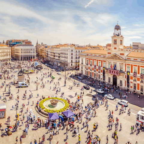 Stay in the heart of Madrid and reach the major sights by metro