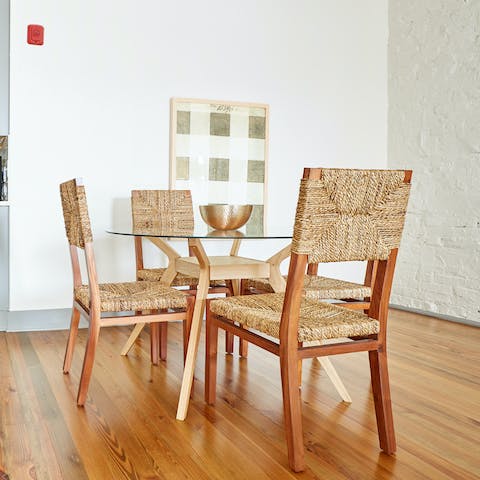 Tuck into a slice of Georgia Peach Pie in the bright living space