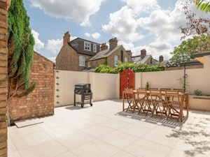 The Weekend image 11