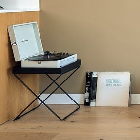Spin some albums on the retro record player