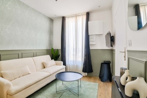 A Paris Gem image 2